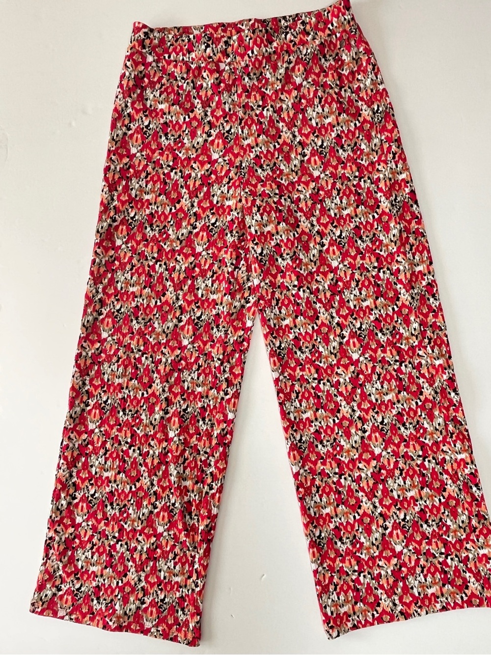 Garcia women’s Red Floral Wide-Leg Pants Pull-On Size L Light